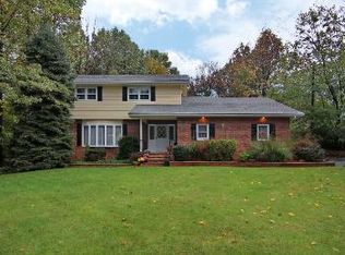 450 New Providence Rd, Mountainside, NJ 07092