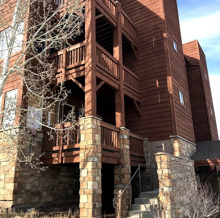 Crestview Condos built 2001
