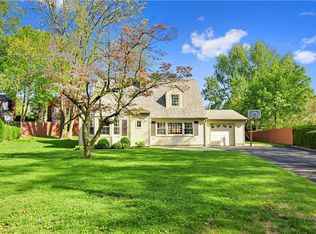 15 Leslie Rd, Eastchester, NY 10709