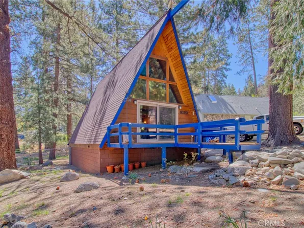 6253 Cardinal Rd, Wrightwood, CA 92397