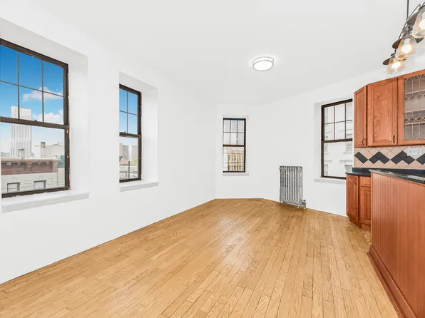 33 Convent Avenue image 13 of 30