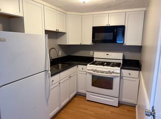 703 Rodman St #2R, Fall River, MA 02721