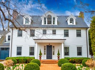 346 Sheridan Rd, Winnetka, IL 60093