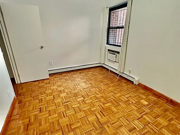 3rd image of 502 Atlantic Ave #2