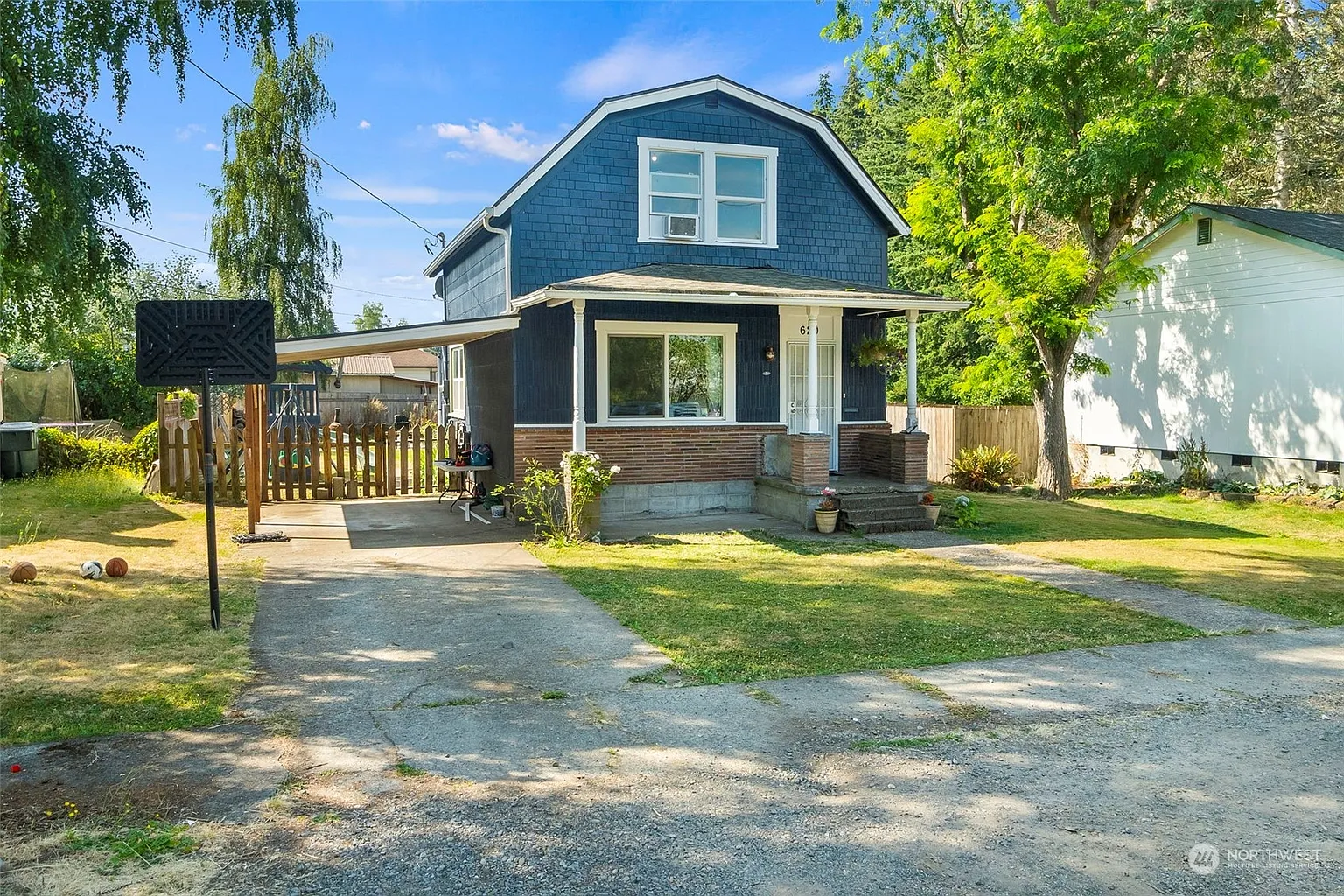 620 Jefferson Street photo 1