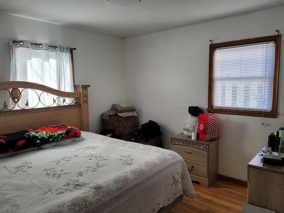 4th image of 5824 Washburn Ave S