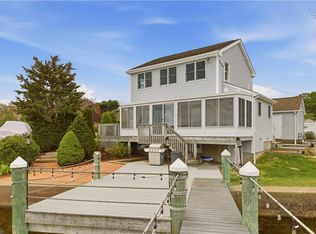507 County Rd, Barrington, RI 02806