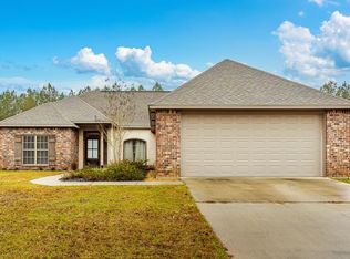 1042 Winding Rd, Summit, MS 39666