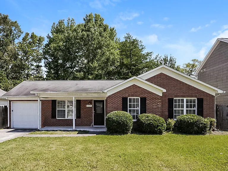 609 Herman Gist Rd — Photo 1