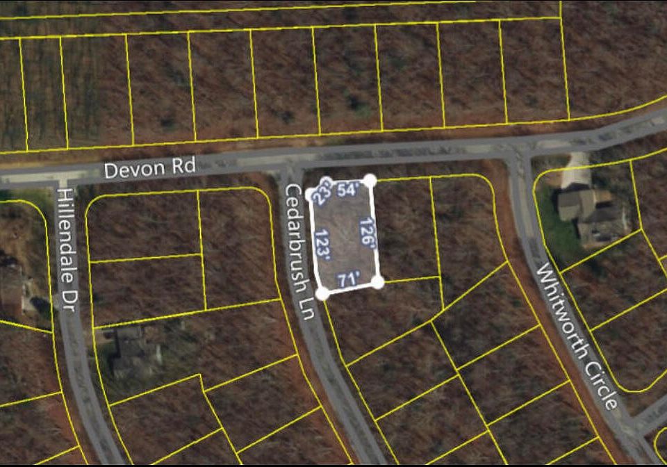 2nd image of 125 Devon Rd
