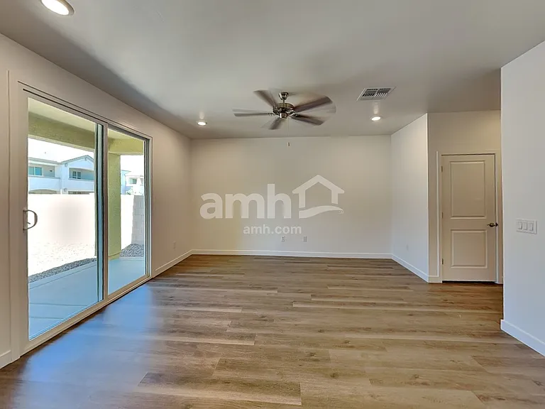 7454 S Paseo Monte De Oro — Photo 6