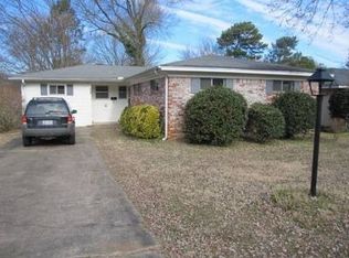 9308 Cloverhill Rd, Little Rock, AR 72205