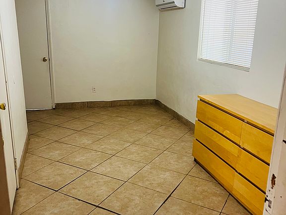 4th image of 2477 N Alvernon Way #2477