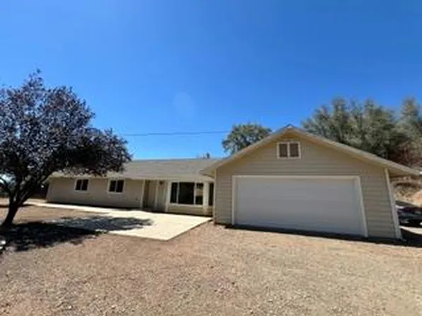 50294 Chuckwagon Rd, Squaw Valley, CA 93675