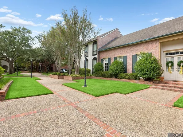 12 Jamestowne Ct, Baton Rouge, LA 70809