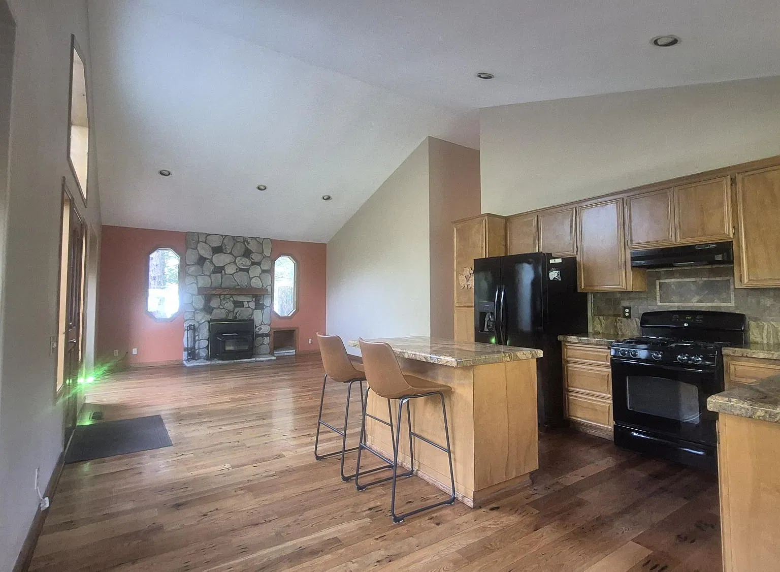 Lodge Ln, Twin Peaks — Photo 1