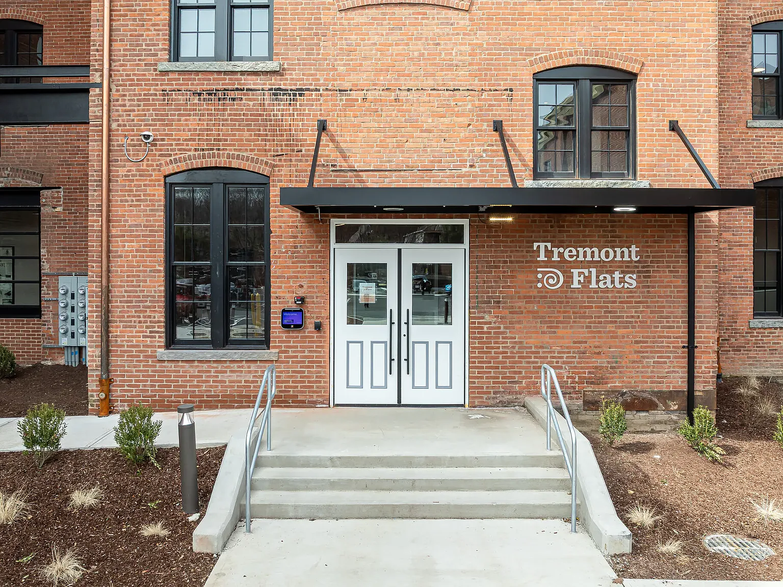 Tremont Flats — Photo 2