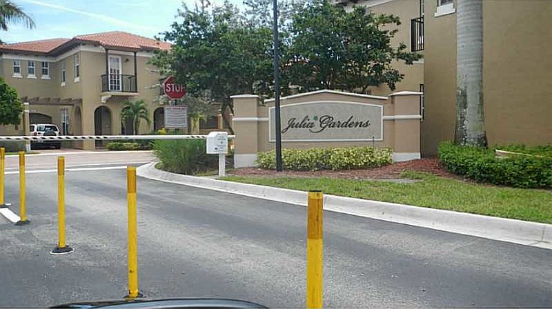 1st image of 6984 Julia Gardens Dr