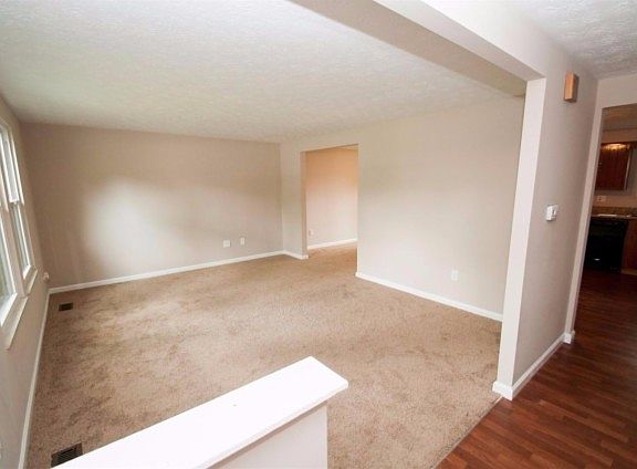 4th image of 8105 Quailwood Ct