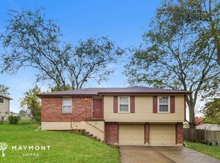 5400 NW Downing St, Blue Springs, MO 64015