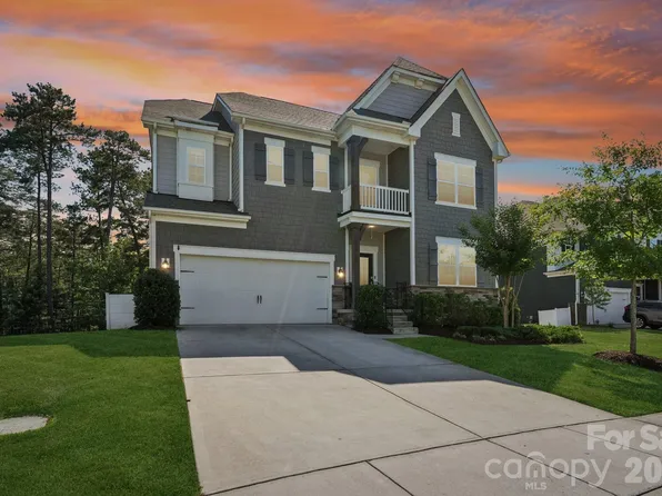 17810 Burnt Hickory Dr, Charlotte, NC 28278