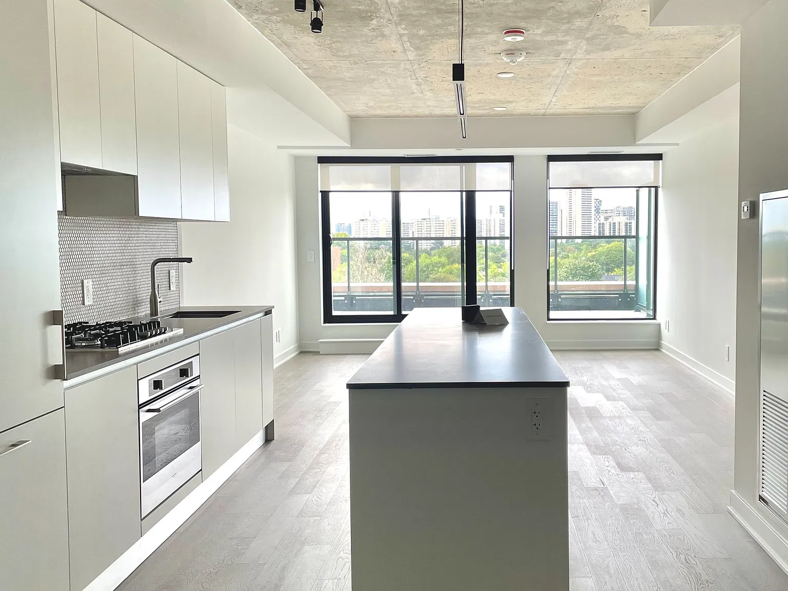 Junction House — Photo 1