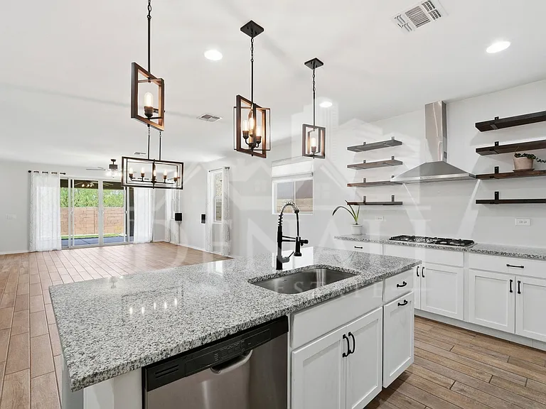 4220 S Macy Cir — Photo 11