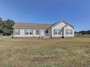 2009 Carpenter Square Rd, Crouse, NC 28033