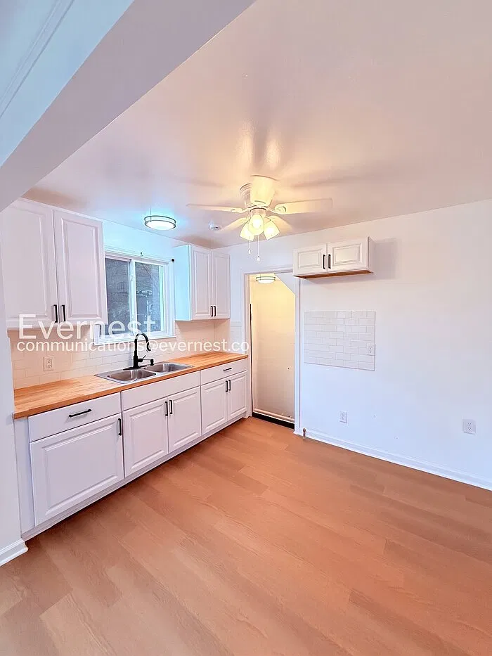 3 bed, 1.0 bath, 1109 sqft, $1,375 — Photo 4
