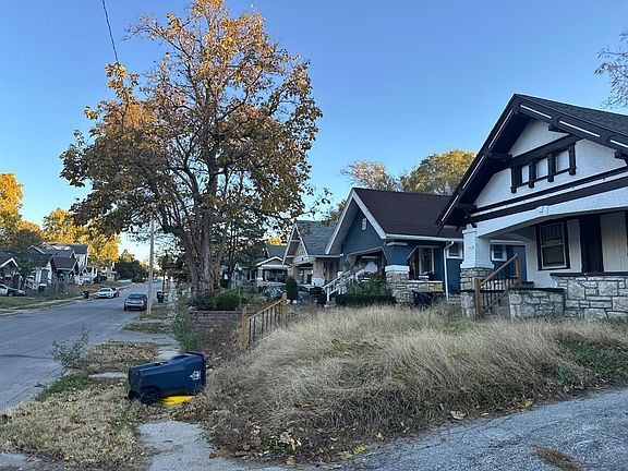 4th image of 3543 Bellefontaine Ave