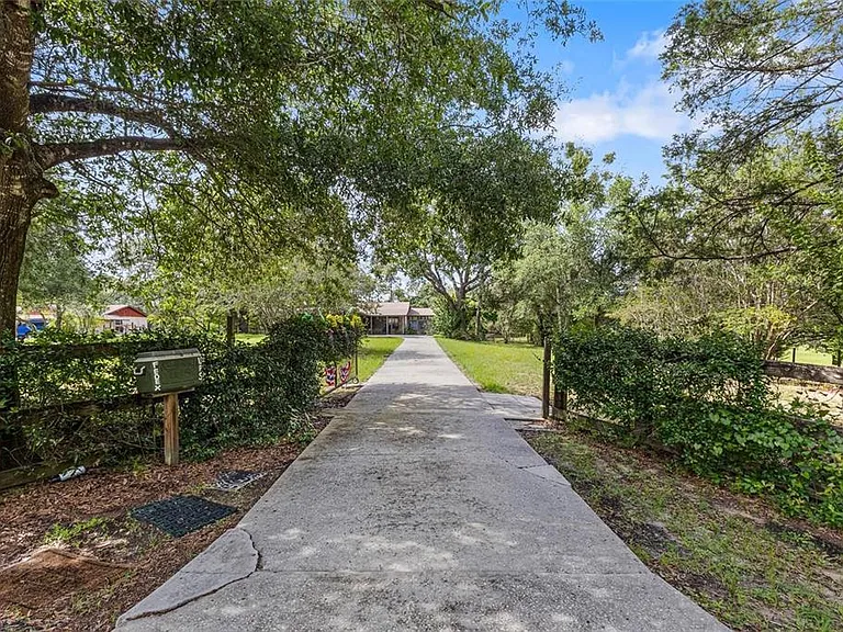 17877 Phil C Peters Rd — Photo 4