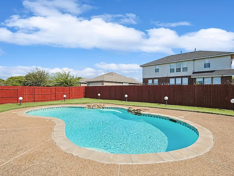500 Parkerville Rd — Photo 71