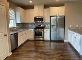 9579 Olive Ln N, Maple Grove, MN 55311