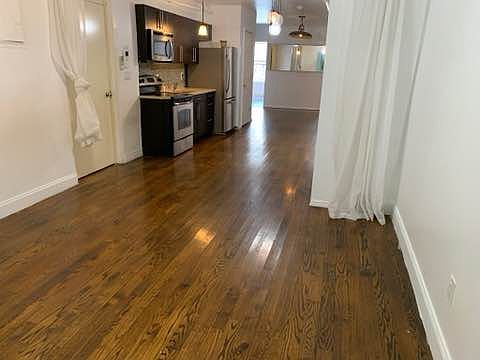 1st image of 145 Grand St #3W