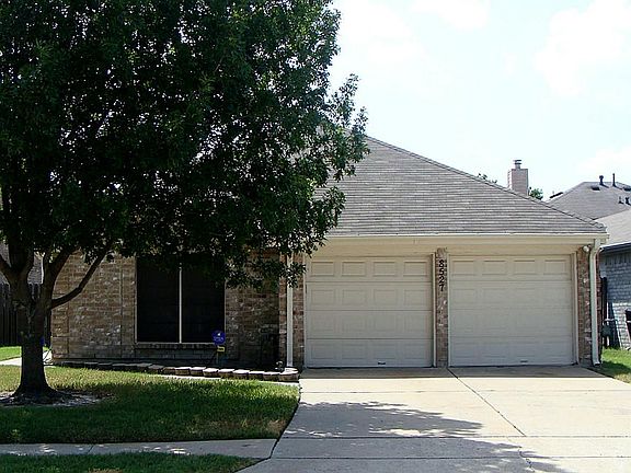 2nd image of 8527 Scenic Green Dr