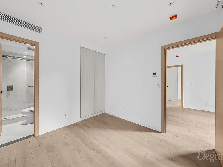 42-62 Hunter St #6C — Photo 9