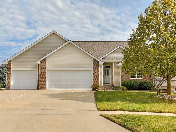 2nd image of 3213 SW Brookeline Dr
