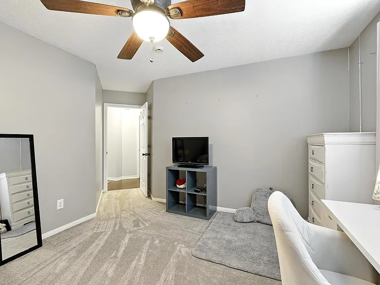 12923 Lady Jane Ct — Photo 10