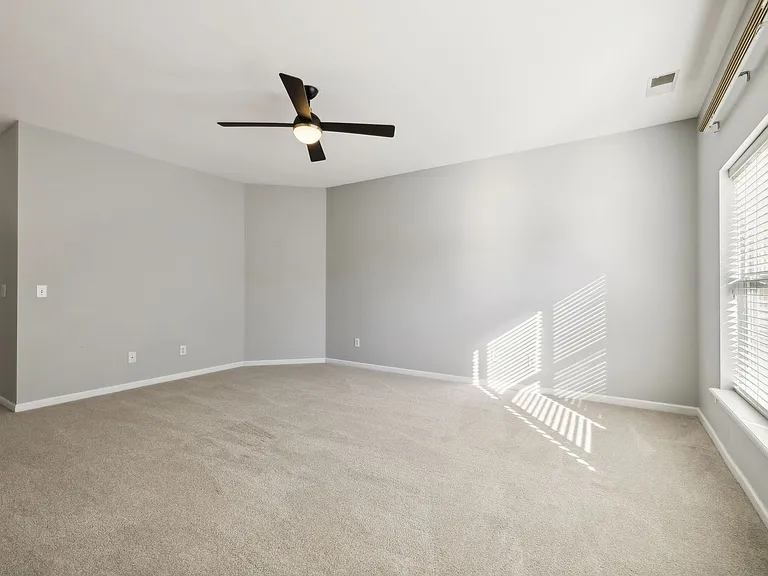 524 Pennystone Dr — Photo 26