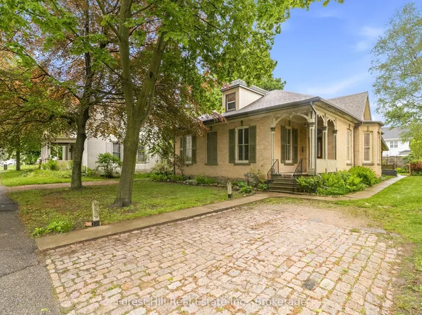 218 Albert St, Ingersoll, ON N5C 2Y6