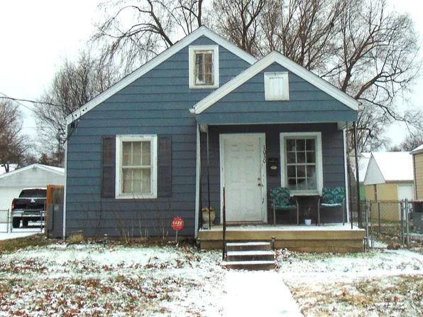 1030 Berry Blvd, Louisville, KY 40215