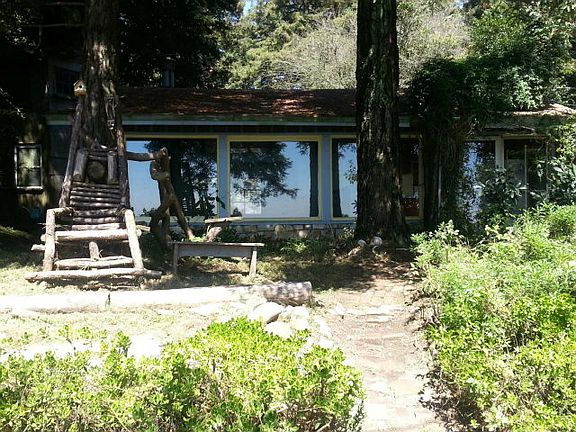 2nd image of 235 Bella Vista Ln