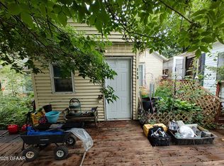 113 N 3rd St, Niagara, ND 58266