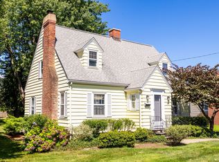 19 Rockwell Ave, Plainville, CT 06062