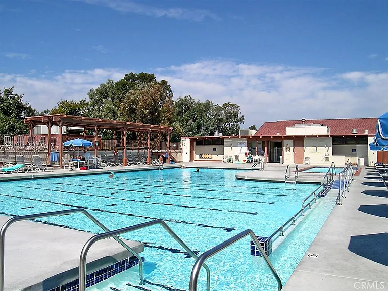 950 Avenida Carmel #G — Photo 13