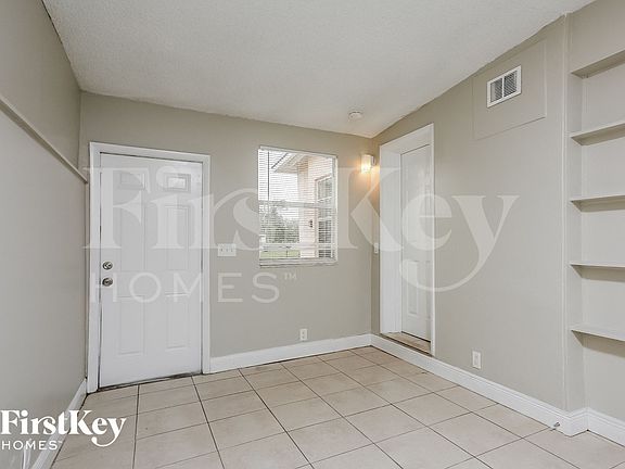 5th image of 1531 NW 11th Ct
