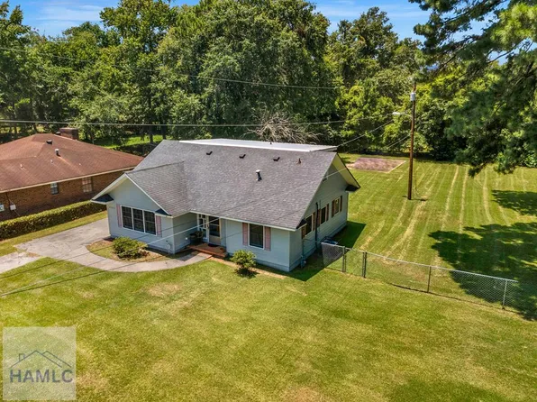 3203 Martha St, Savannah, GA 31404
