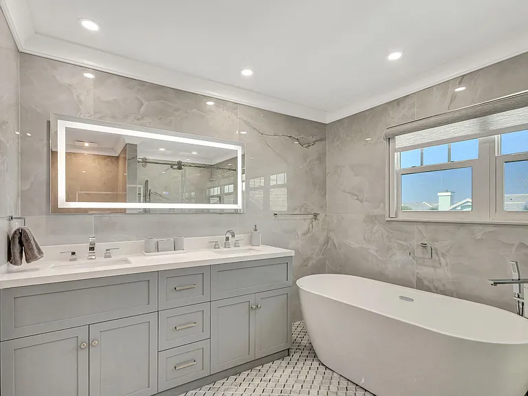 205 Mainsail Cir — Photo 40