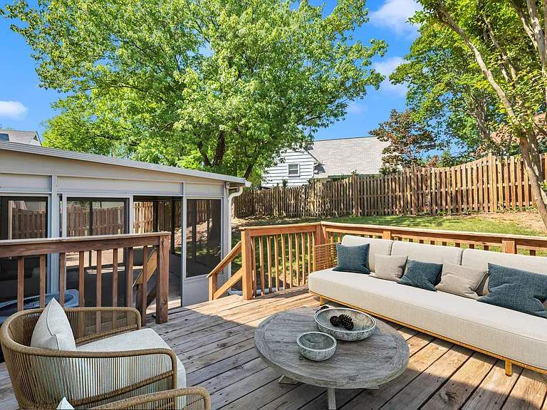 6004 Mustang Pl — Photo 24