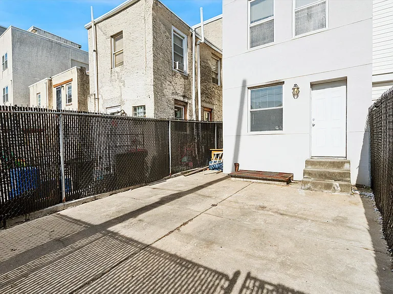2136 Ellsworth St #1 — Photo 14